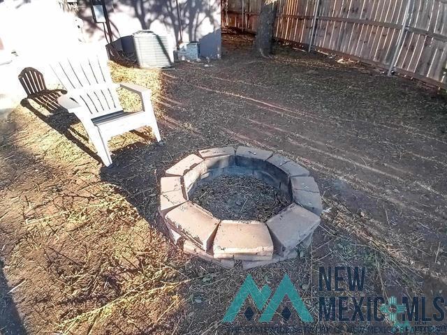 Building Photo - 1900 Axtell St