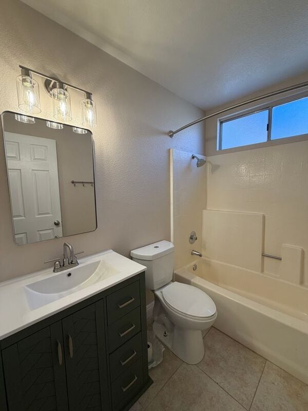 Building Photo - 22822 Kuka Cir