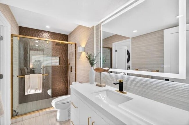 Building Photo - 286 Hackamore Common