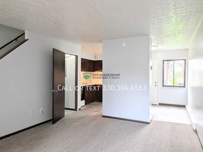 Building Photo - 311 Engadine Ct