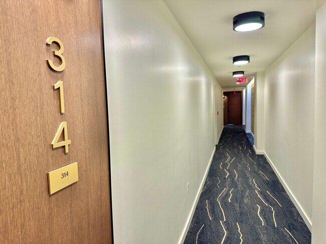 Building Photo - NEW SPECIAL -Navy Yard Luxury 1 Bedroom Co...