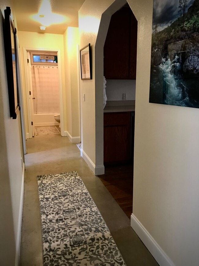 Building Photo - GO929-Lotti, Carole Kelly