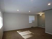 Building Photo - 8399 S Reed St