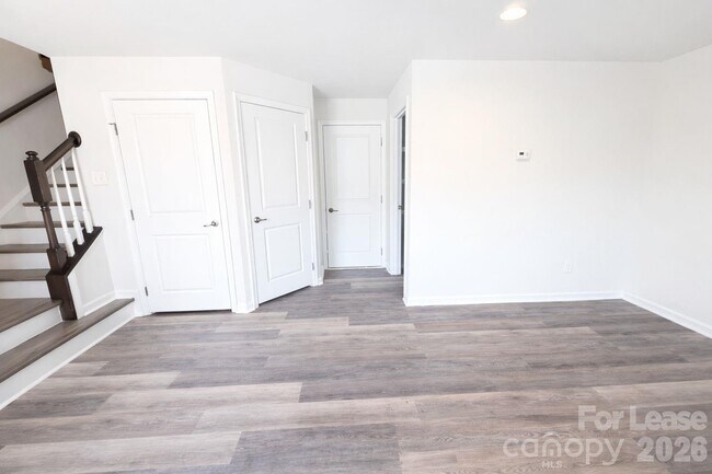 Building Photo - 3014 Potomac River Pkwy