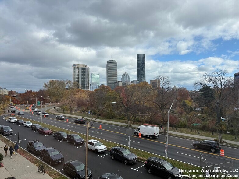 Building Photo - 1255 Boylston St