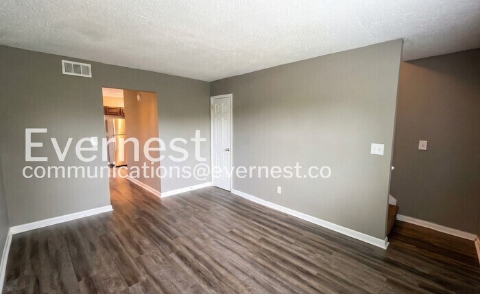 Building Photo - 3340 Roadrunner Trail