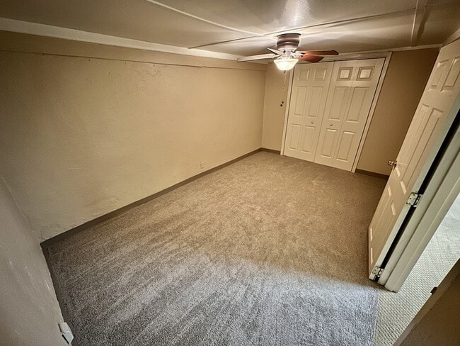 Building Photo - 20 Coffey Ln