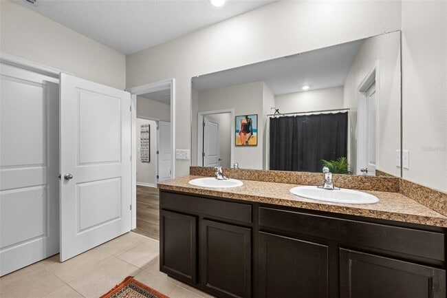 Building Photo - 2908 Storybrook Preserve Dr