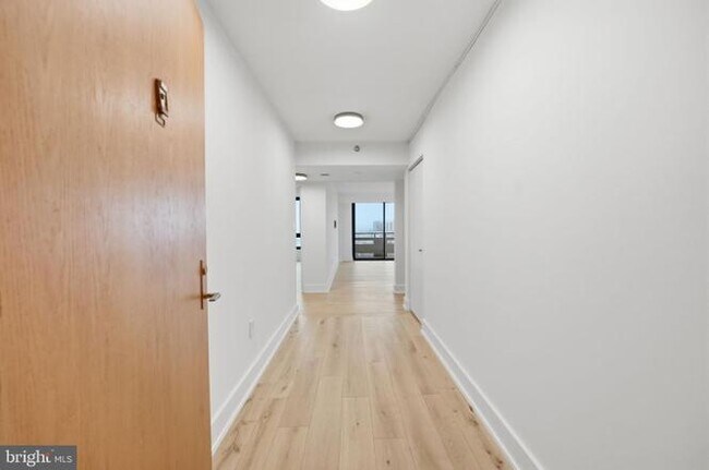 Building Photo - 1808 Old Meadow Rd