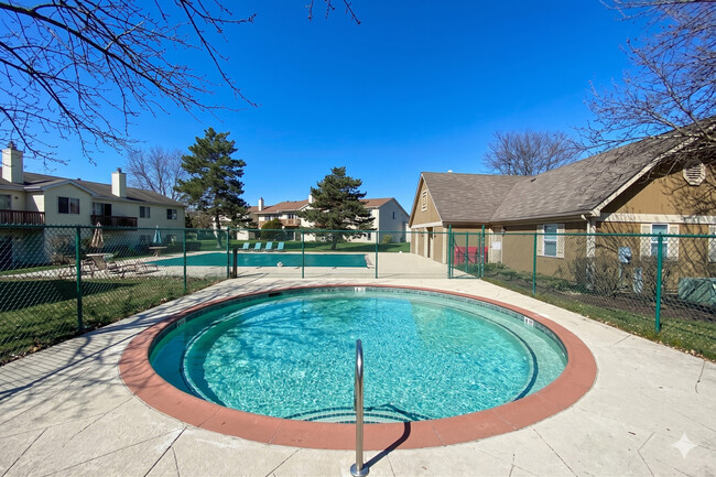 Building Photo - 360 Newport Ln