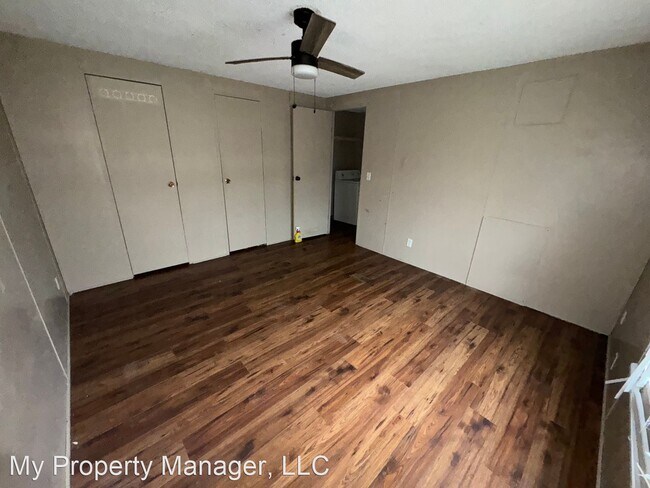 Building Photo - 2 br, 2 bath House - 8059 Dixie Blanchard ...