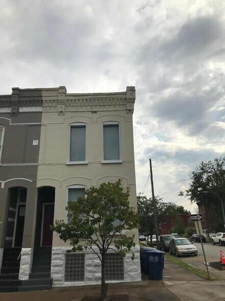 Benton Park House within Steps to the park and close to Cherokee! - 2126 Withnell Ave