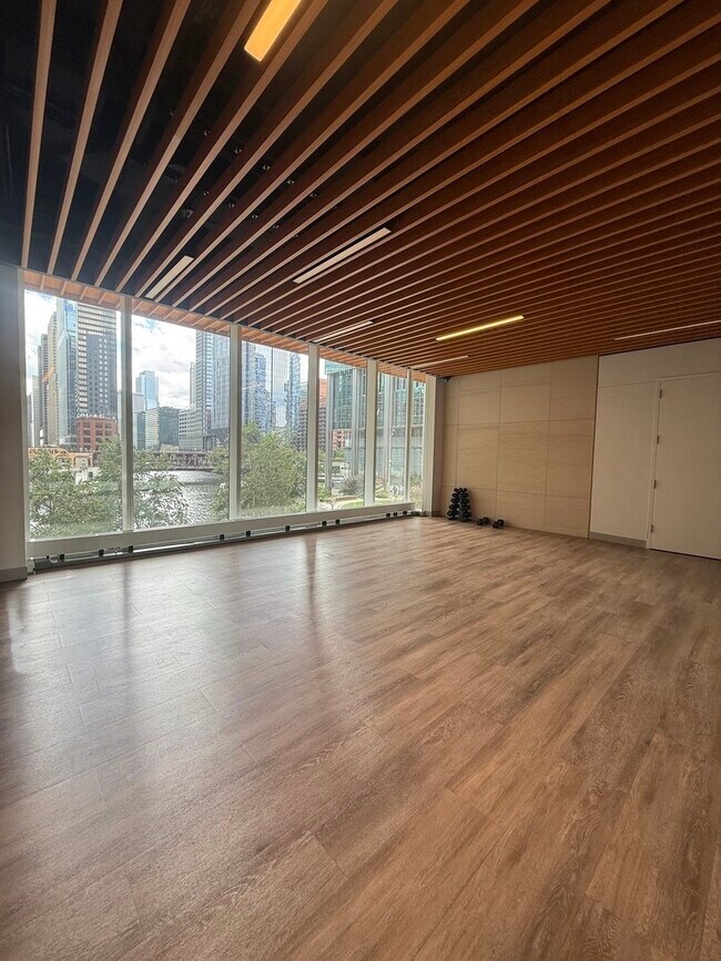 Building Photo - 313 W Wolf Point Plaza