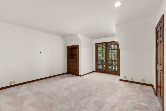 Building Photo - 6350 Calle Del Campanario