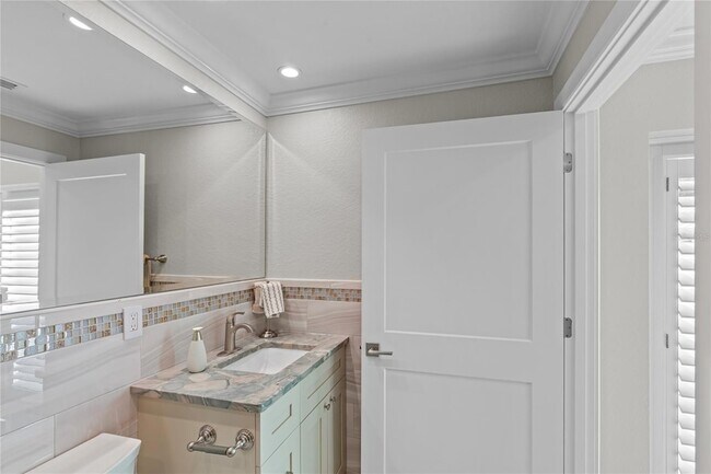 Building Photo - 135 93rd Ave