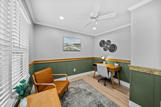 Building Photo - 103 Poinsettia Dr