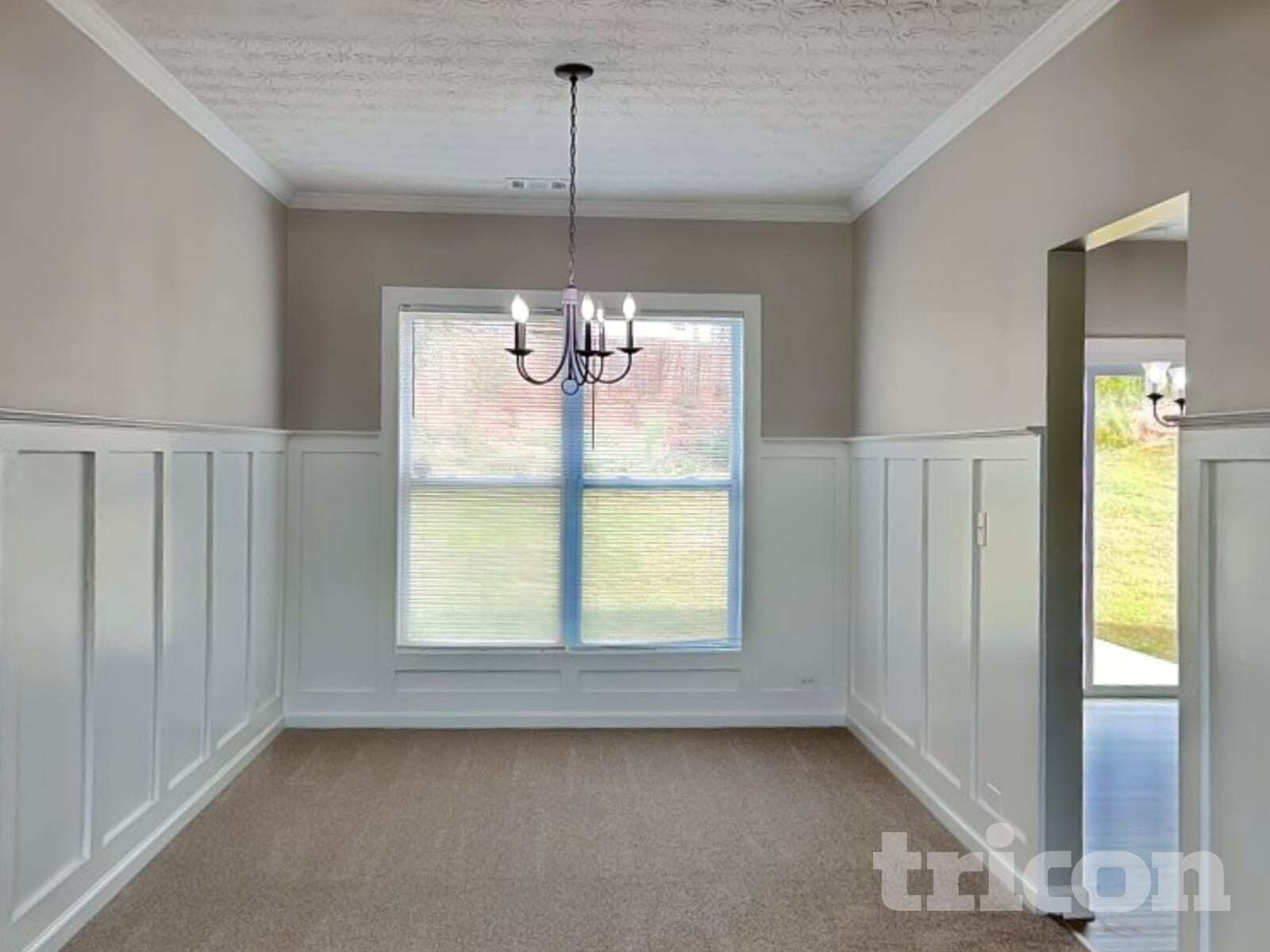 Building Photo - 1704 Chinaberry Ct