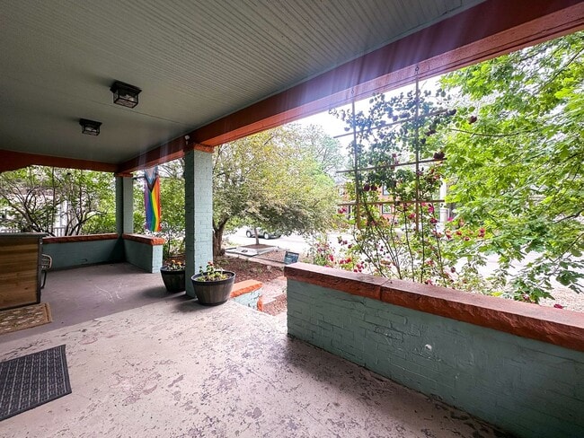 Building Photo - A home where old-world charm meets modern sophistication!