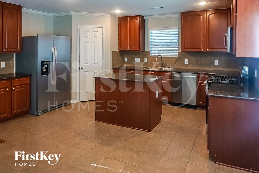 Building Photo - 21919 Whispering Daisy Ct