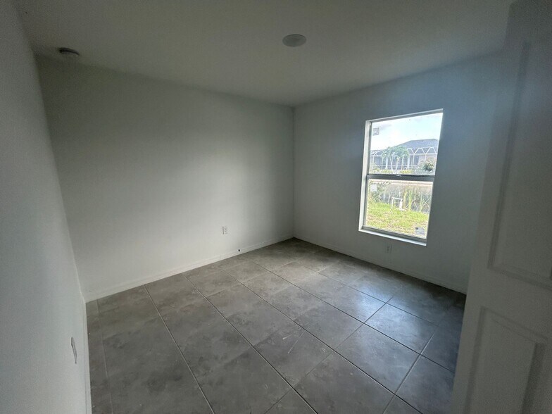 Building Photo - New Construction 4/2