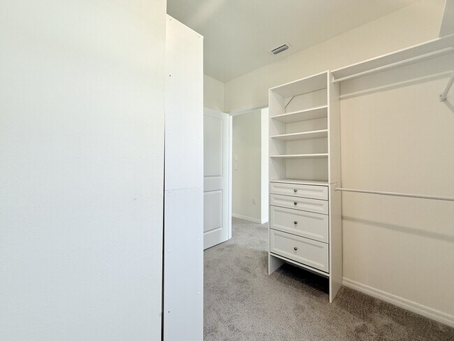 Building Photo - 10759 Penny Gale Loop