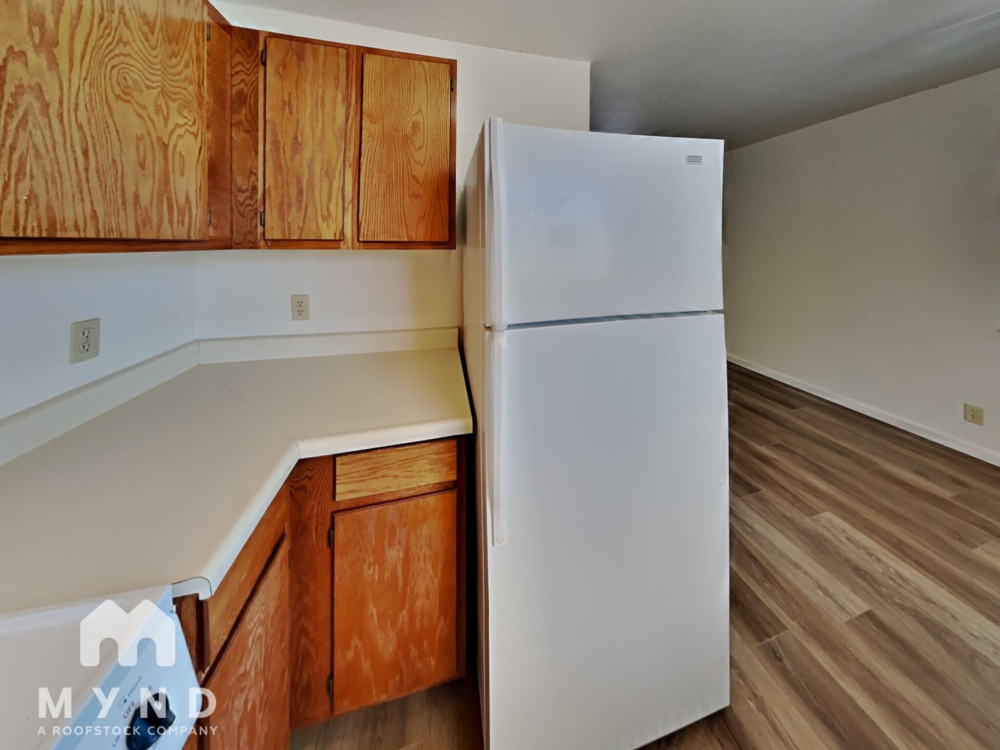 Building Photo - 540 Monroe St