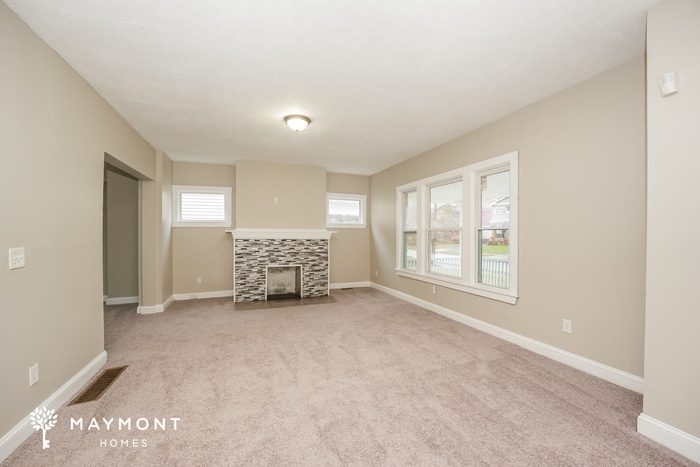 Building Photo - 3355 Desota Ave