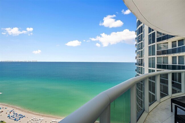 Building Photo - 17201 Collins Ave