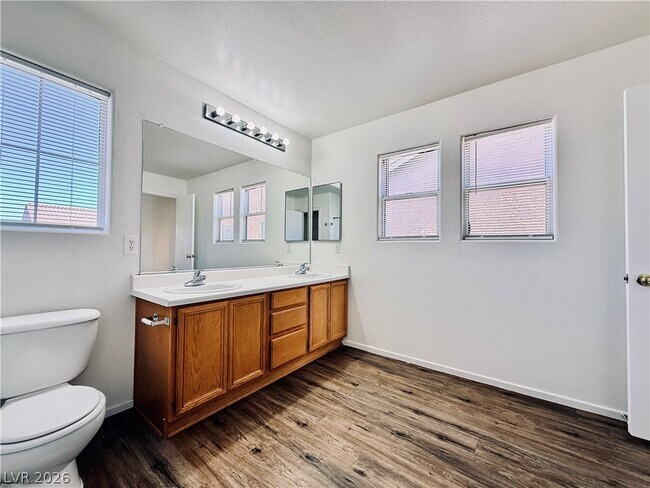 Building Photo - 267 Calvino Ave