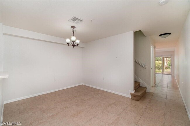 Building Photo - 9430 Ivy Brook Run