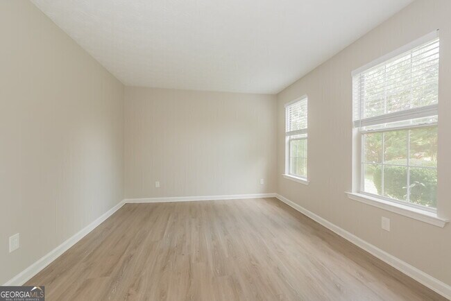Building Photo - 100 Hawken Trail