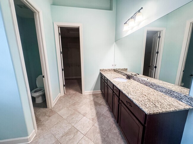 Building Photo - 1229 Grainfield Cove