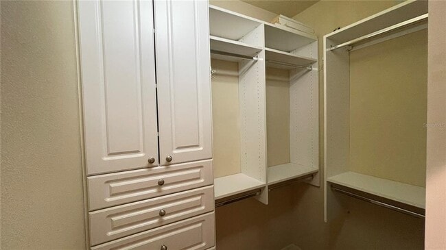 Building Photo - 7704 Drayton Cir