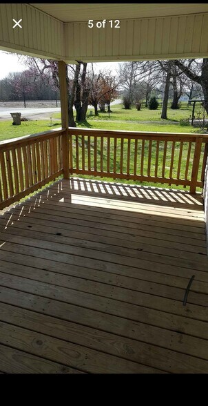 Building Photo - 5051 State Hwy 135 N