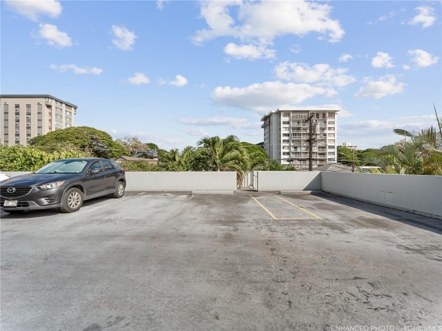 Building Photo - 1541 Dominis St