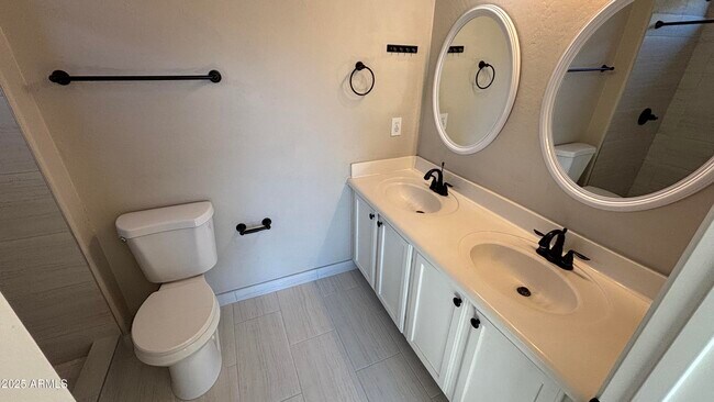 Building Photo - 2587 W Patagonia Way