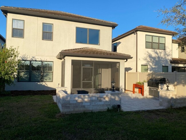 Building Photo - 3 Bedroom 3.5 Bath Home in Winter Park for...