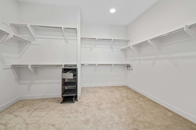 Building Photo - COMING SOON! Skyline Community 4 Bedroom H...
