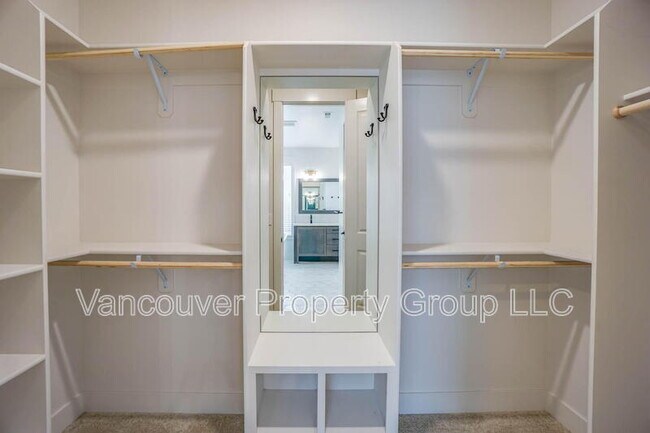 Building Photo - 15103 NE 98th Cir