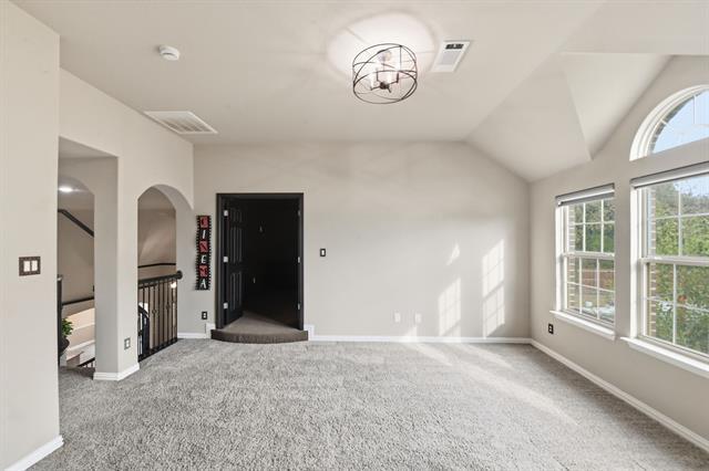 Building Photo - 1604 Bonanza Ln