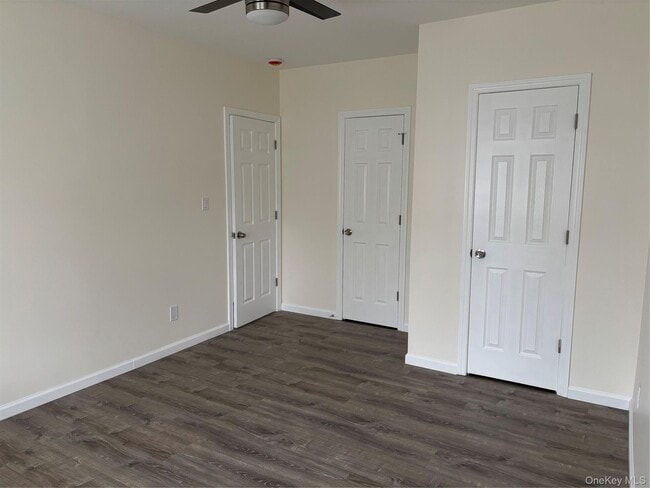 Building Photo - 39 Buckingham Pl