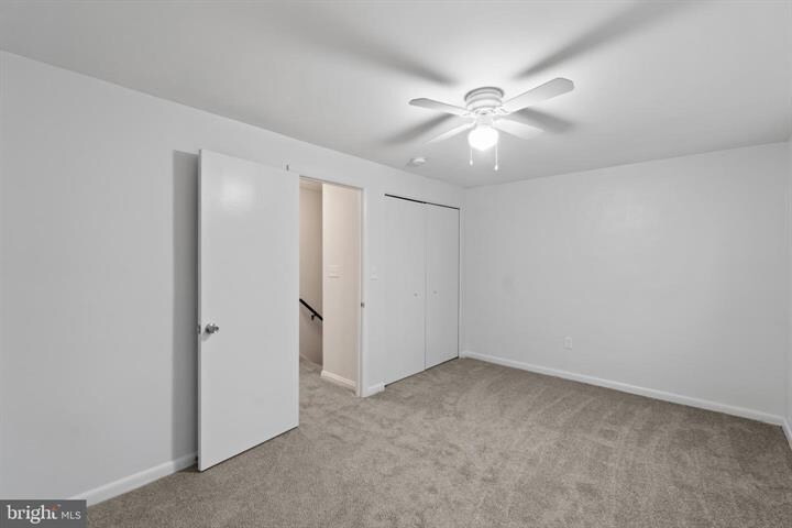 Building Photo - 8146 Del Haven Rd