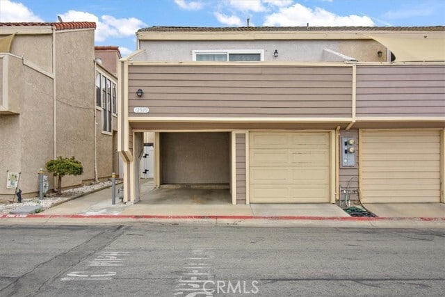 Building Photo - 12939 Royal Palm Cir