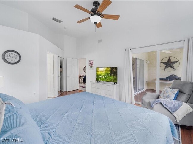 Building Photo - 4910 Cougar Ct N