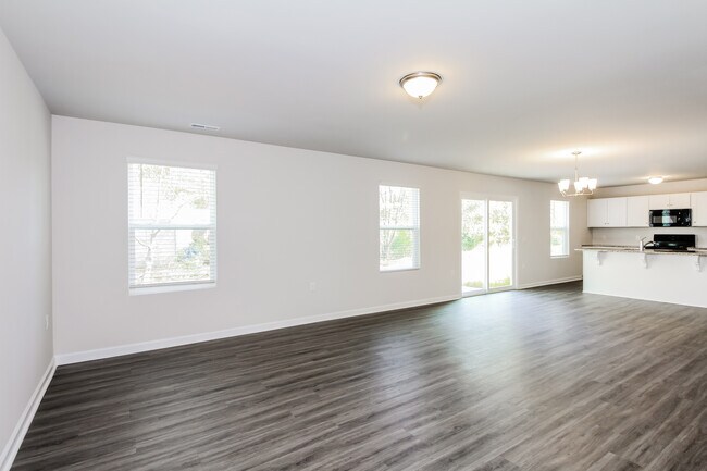 Building Photo - 2975 Ember Brook Ct, Castle Hayne, NC