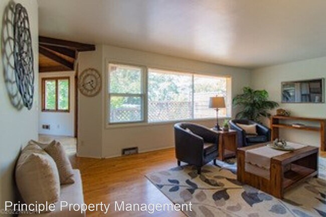 Building Photo - 3 br, 2 bath House - 1810 Fairmount Blvd.