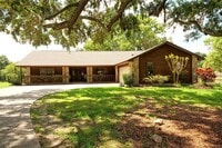 Building Photo - Belle Isle, A Spacious 3/2 Single family h...