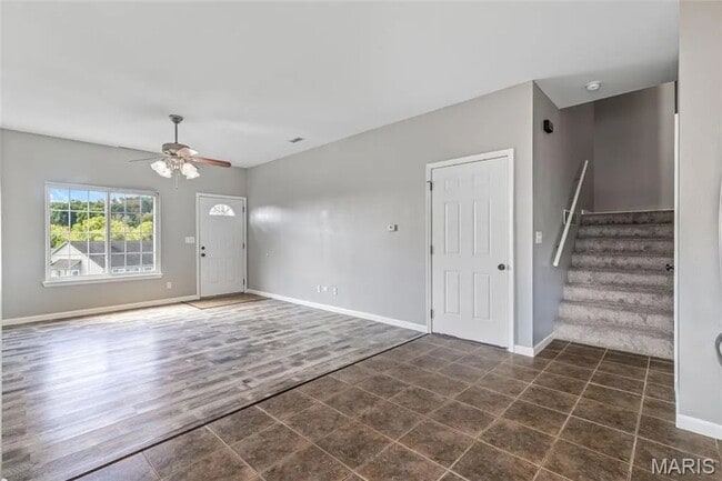 Building Photo - 489 Shade Tree Ln