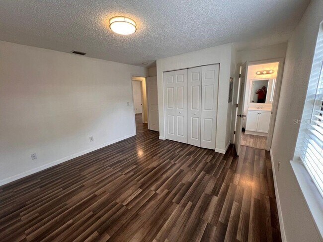 Building Photo - 2773 Cypress Dr