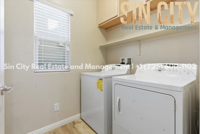 Building Photo - "Charming 3-Bed Oasis with 2.5 Baths on Winterfell Place – 1745 Sq. Ft. of Comfortable Living in ...